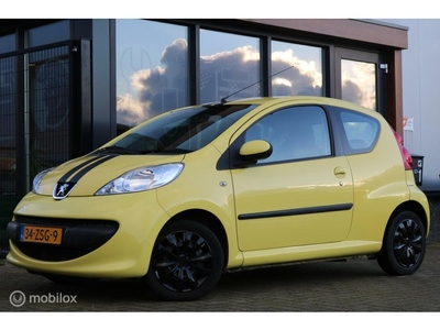 Peugeot 107 1.0-12V XR elektrisch pakket