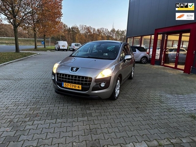 Peugeot 3008 1.6 VTi Active / Navi / Trekhaak / Pano /