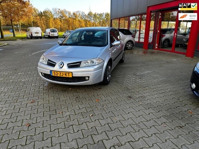 Renault Mégane 1.6-16V Business Line / Clima / Cruis / APK /