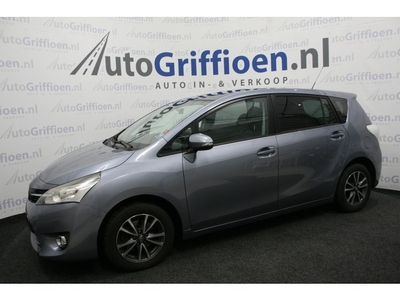 Toyota Verso 1.8 VVT-i Aspiration keurige MPV met trekhaak