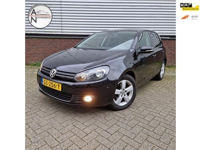 Volkswagen Golf 1.2 TSI Highline BlueMotion