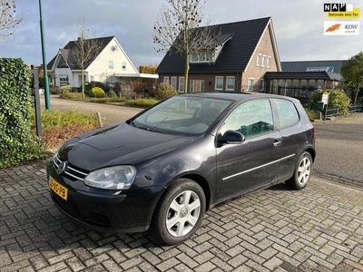 Volkswagen Golf 1.4 Trendline NAP Airco Cruise Nieuwe APK