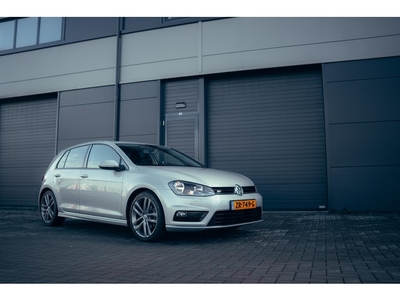 Volkswagen Golf 1.4 TSI Highline R-Line / Automaat / DSG