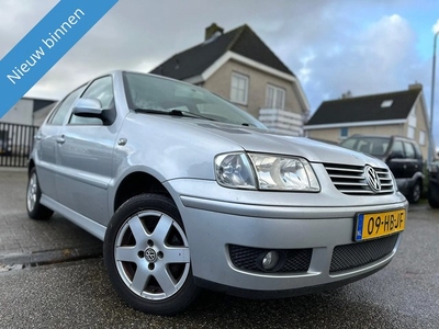 Volkswagen Polo 1.4 Trendline (bj 2001)