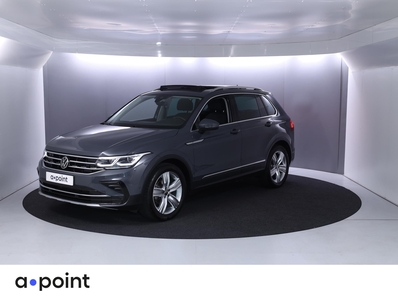 VOLKSWAGEN TIGUAN 1.5 TSI Elegance 150 pk | Automaat (DSG) | Verlengde garantie | Navigatie | Panoramadak | Parkeersensoren (Park assist) | Achteruitrijcamera | Stoelverwarming