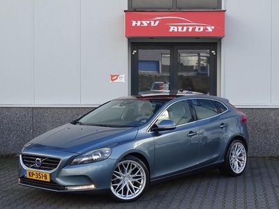 Volvo V40 1.6 D2 Summum leer PANODAK navigatie 2012 blauw