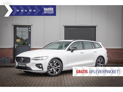 VOLVO V60 B3 Aut.7 Plus Dark, ACC, Schuifdak, HK Audio, Trekhaak, Full-LED