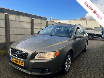 Volvo V70 1.6 DRIVe Summum PANO/ NAVI/ LM VELGEN!