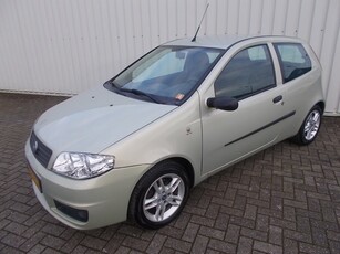 Fiat Punto 1.2-16V SportSound