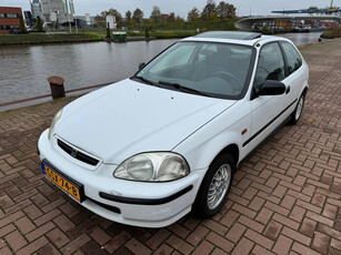 Honda Civic 1.4i /Elektrisch Dak/L.M velgen/Nieuwe APK