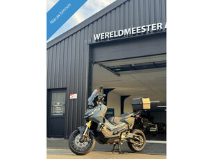 Honda X-ADV 750 RS GREY / LeoVince / Topkoffer / Mistlampen / Lage kmstand