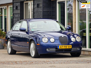 Jaguar S-type 3.0 V6 Sport (NL-Auto / NAP / Leder / Climate / Cruise / Navi / Telefoon / Voorruitverwarming / APK 09-2025)