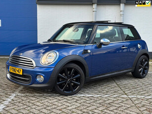 Mini Mini 1.6 Cooper Westminster Pano Clima Leer NAP