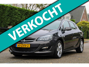 Opel Astra 1.4 Turbo Berlin | 1e EIGENAAR | NAVI | CLIMA | CRUISE | TREKHAAK | NAP | ZEER MOOIE DEALER ONDERHOUDEN AUTO |