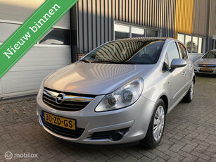 Opel Corsa 1.2-16V Business NETTE AUTO!