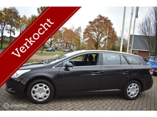 Toyota Avensis 2.0 D-4D Business 2011 Clima|Cruise|T.haak