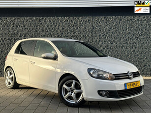 Volkswagen Golf 1.4 TSI Comfortline Leer Stoelverwarming LM Distributie+koppeling vervangen!