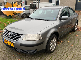 Volkswagen Passat 1.6 Comfortline|Airco|