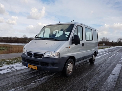 Fiat Ducato 15 2.8 JTD 285. ROLSTOELBUS. INVALIDE