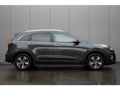 Kia Niro | 1.6 GDi MHEV | DynamicLine | Achteruitrijcamera | DAB+ | Getint Glas | Winterpack |