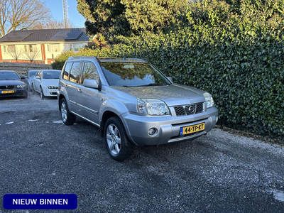 Nissan X-Trail 2.0 Columbia Style 2wd | Panoramadak | Autom. Airco | Privacy Glass | LMV | PDC | Trekhaak | 1e Eigenaar! | APK tot 24-01-2025!