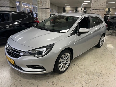 Opel Astra 1.6 CDTI BUSINESS / CLIMATRONIC CRUISE TREKHAAK NAVIGATIE