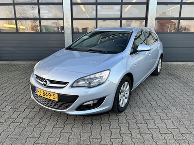 Opel Astra Benzine