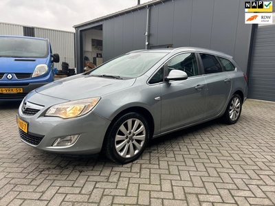 Opel Astra Sports Tourer 1.4 Cosmo