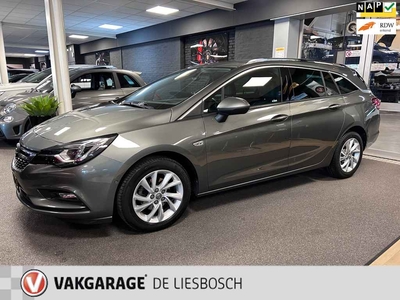 Opel Astra Sports Tourer 1.4 Innovation/Leder/stoel en stuurverwarming/trekhaak/maximaal trekgewicht 1400kg