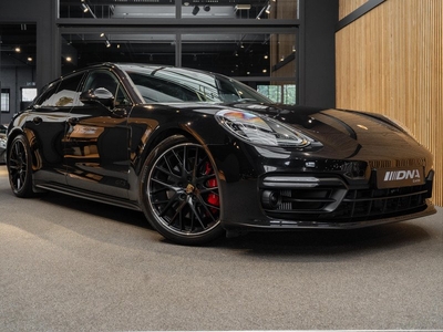 Porsche Panamera GTS Sportuitlaat BOSE 4.0 GTS 18-weg Alcantara