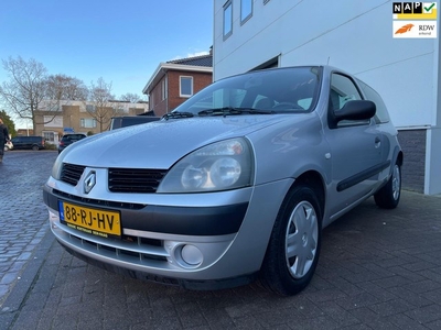 Renault Clio 1.2-16V