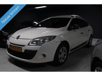 Renault Mégane 1.5 dCi Dynamique /GRIJS KENTEKEN/NWE