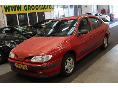 Renault Megane Benzine