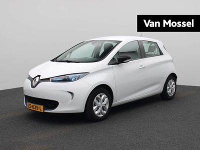 RENAULT ZOE R90 Life 41 kWh | Subsidie 2.000,- | Navi | Cruise | PDC | Bluetooth | Keyless | Apple-Android Play | Pack Comfort |