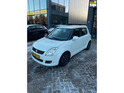 Suzuki Swift 1.3 Base 2009 Airco|Stoelvw|Keyless Go|Keyless Entry|Trekhaak