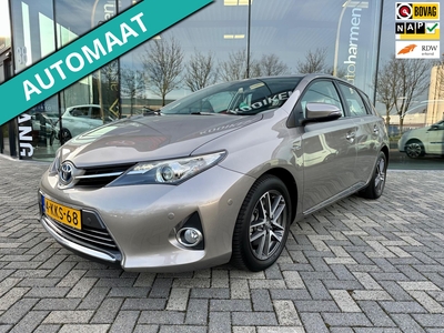 TOYOTA AURIS 1.8 Hybrid Executive Half Leer, Keyless, Camera