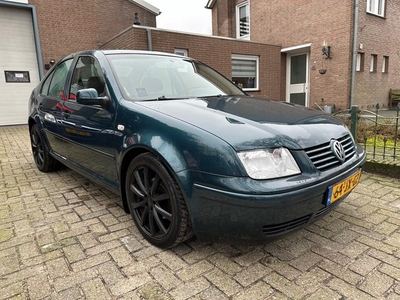 Volkswagen Bora 2.0 Comfortline *LEES ADVERTENTIE*