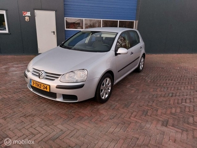 Volkswagen Golf 1.6 Turijn # Met Nieuwe APK!