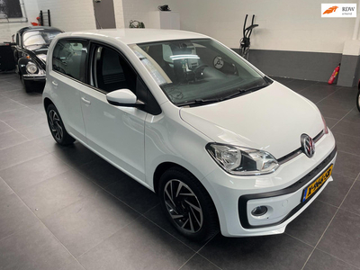 Volkswagen UP! 1.0 BMT move up!