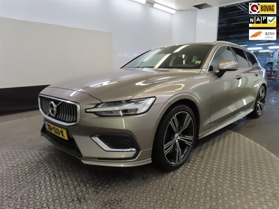 VOLVO V60 2.0 T5 250PK Inscription+Volleder+Harman-Kardon+Body-Kit+Navi+19