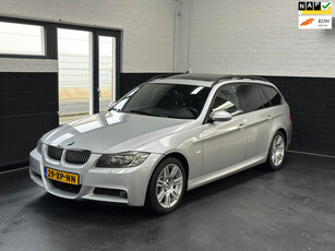 BMW 3-serie Touring 325xi M-Pakket, Leder, Automaat, Navi, Pano, PDC, volle en nette auto