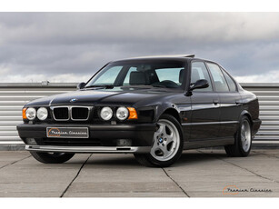 BMW M5 3.8 E34 | 104.000KM | German delivered | Nurburgring Chassis | Heated Seats Front + Rear | Sunroof