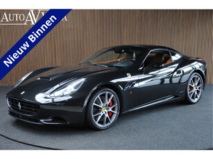 Ferrari California 4.3 V8 Carbon LED stuur 20 inch LM velgen Diamond Finish Navi PDC Leer Memorypakket Stoelverwarming