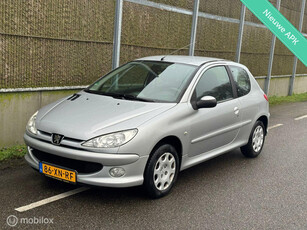 Peugeot 206 1.4 Forever NAP|APK|AIRCO|CRUISE