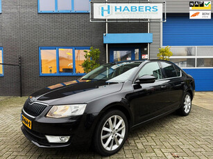 Skoda Octavia 1.2 TSI Greentech Ambition Businessline 110PK|Origineel NL|1e Eigenaar|Dealer OH|Navi|PDC|Climate|Bluetooth|Cruise|