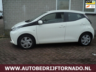 Toyota Aygo 1.0 VVT-i 5dr achter Camera airco bj2015