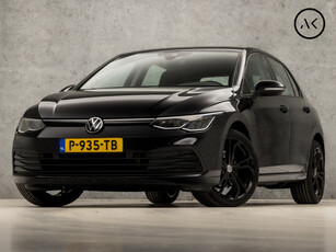 Volkswagen Golf 1.0 eTSI Black Sportline Automaat (APPLE CARPLAY, GROOT NAVI, STUUR/STOELVERWARMING, SFEERVERLICHTING, KEYLESS, SPORTSTOELEN, LANE ASSIST, PARKEERSENSOREN, NIEUWE APK, NIEUWSTAAT)