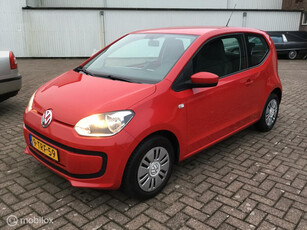 Volkswagen Up! 1.0 move up!