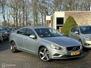 Volvo S60 2.0 D4 R-Design | 5 Cilinder | Vol opties |