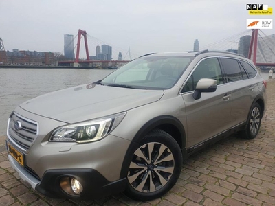 Subaru Outback 2.5i Premium, Navi, Clima, Adapt Cruise